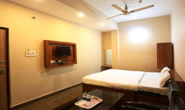The Lavender Hotell Bhubaneswar Exteriör bild